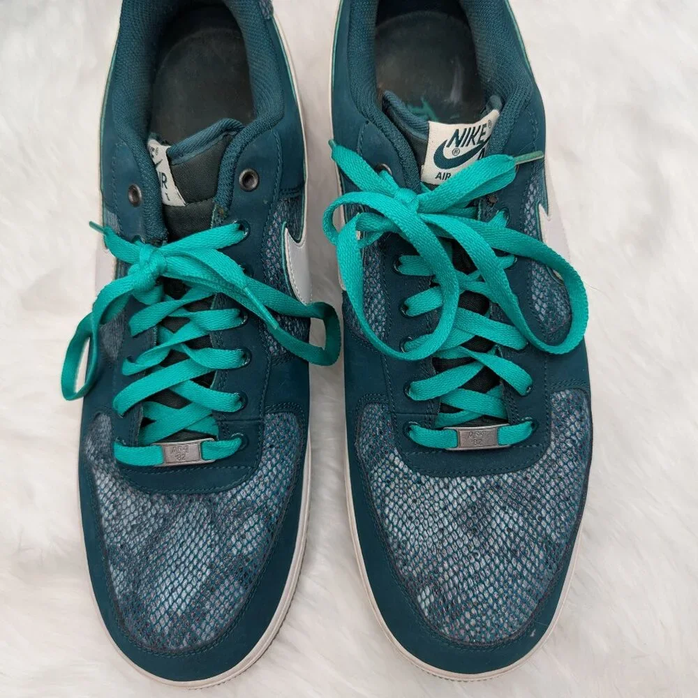 RARE SIZE 15 Nike Air Force 1 Snake Skin Men’s Sneakers Teal Color👟